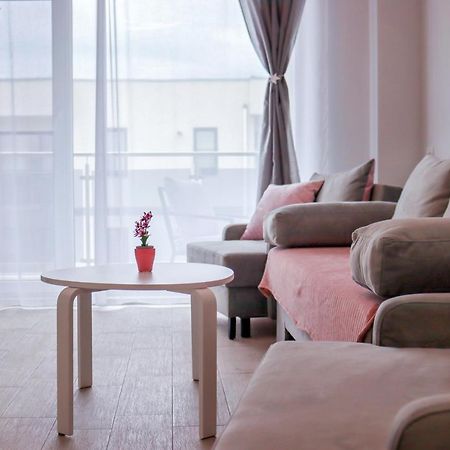 Apartmán Astoria Rose Năvodari Exteriér fotografie