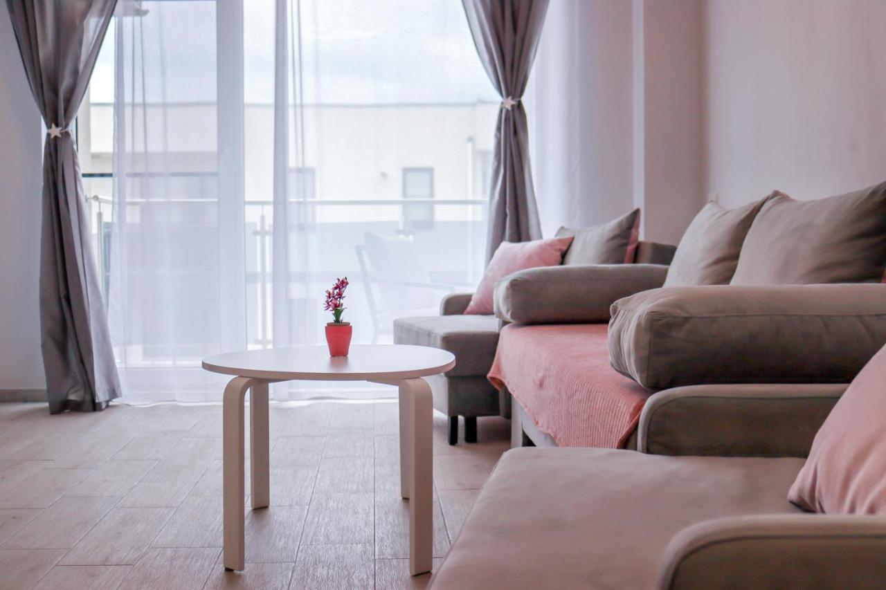 Apartmán Astoria Rose Năvodari Exteriér fotografie